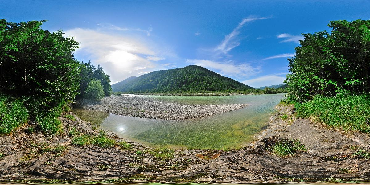 Isar bei Lenggries (Foto: © Werner Pietschmann)