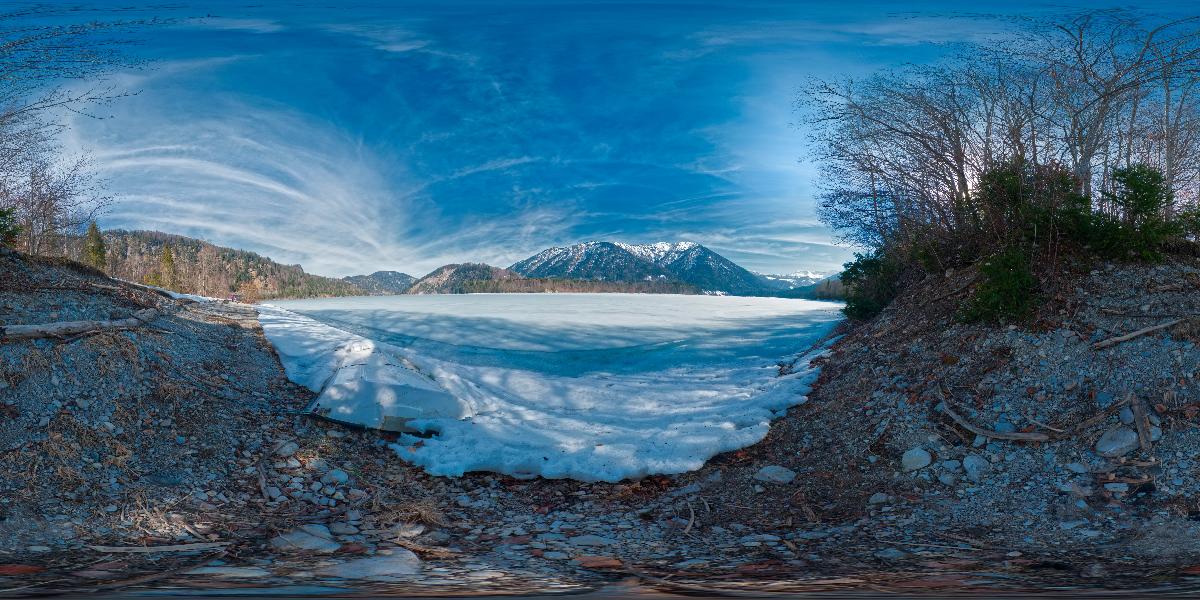 Sylvensteinstausee bei Lenggries (Foto: © Werner Pietschmann)