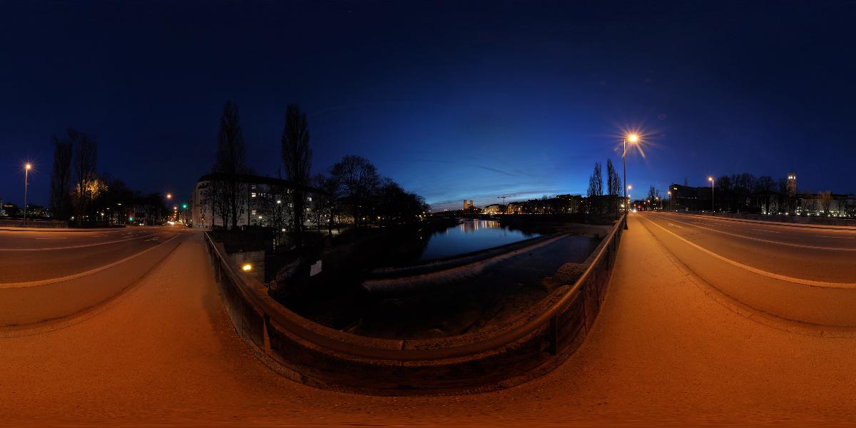 Corneliusbrücke in München (Foto: © Werner Pietschmann)