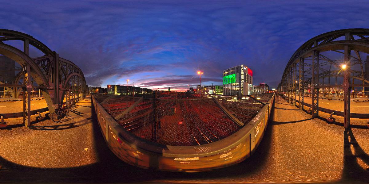 Hackerbrücke in München (Foto: © Werner Pietschmann)