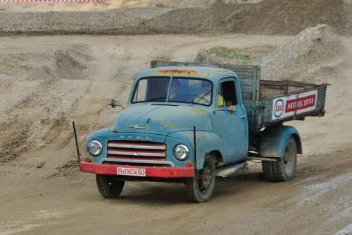 Foto: © Werner Pietschmann Opel Blitz beim Oldtimer-Nutzfahrzeugtreffen 2016 im Kieswerk Ebenhöh