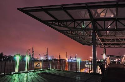 Foto: Werner Pietschmann St. Pauli Landungsbrücken im Hamburger Hafen