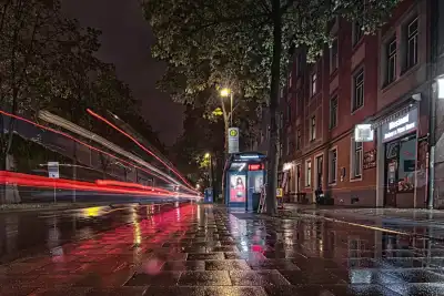 nächtliche Langzeitbelichting in der Trappentreustraße in München
